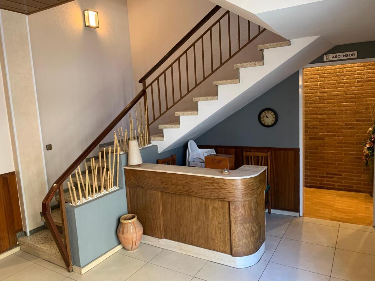 Hostal Tarres Angles Экстерьер фото