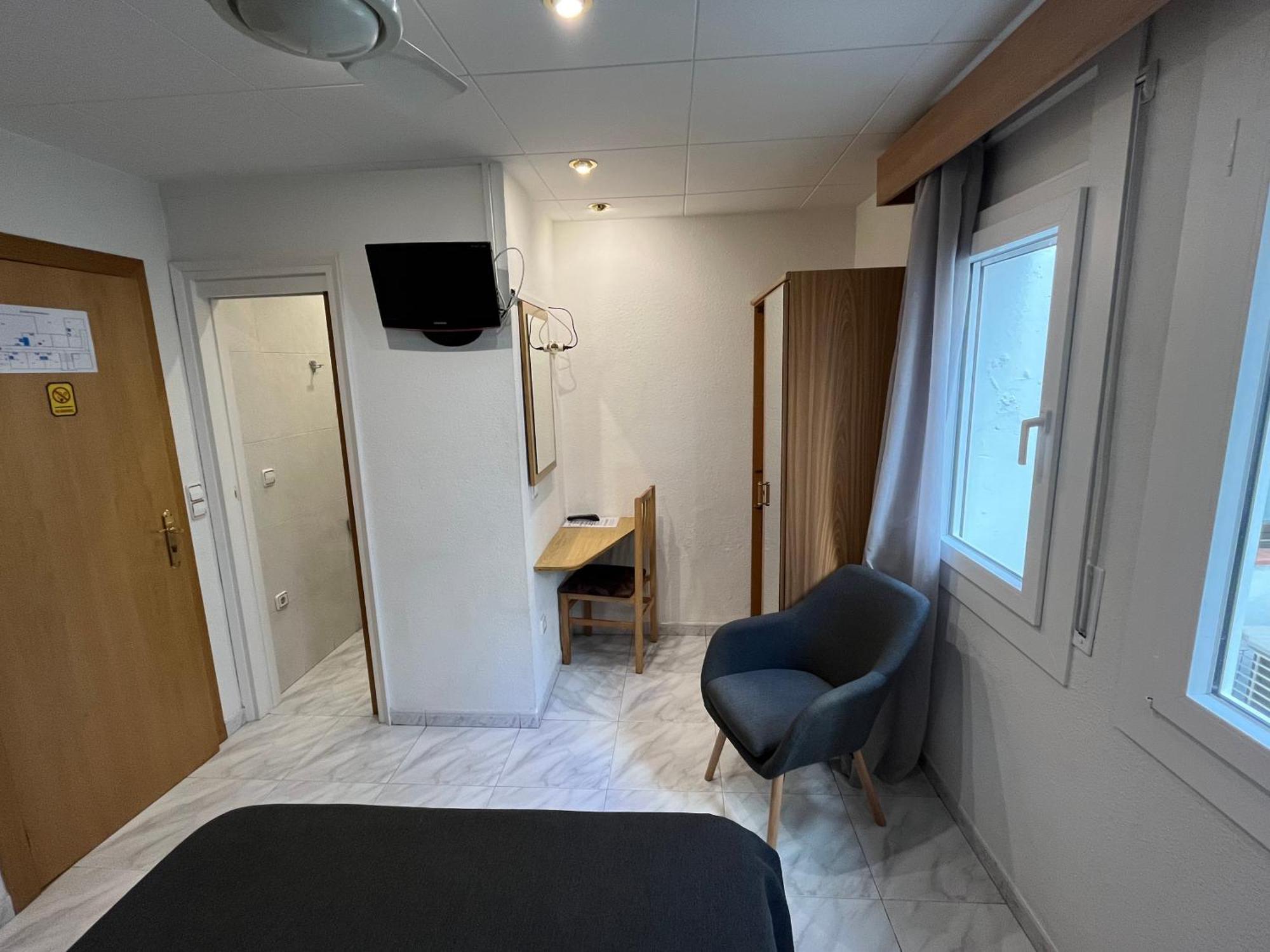 Hostal Tarres Angles Номер фото
