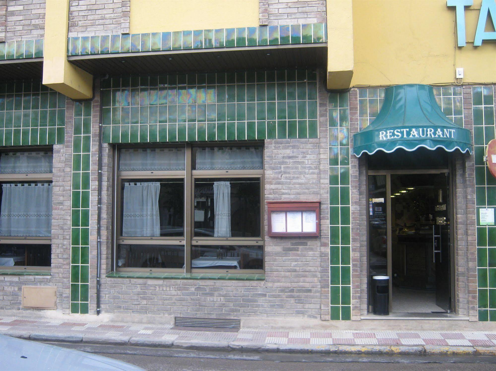 Hostal Tarres Angles Экстерьер фото